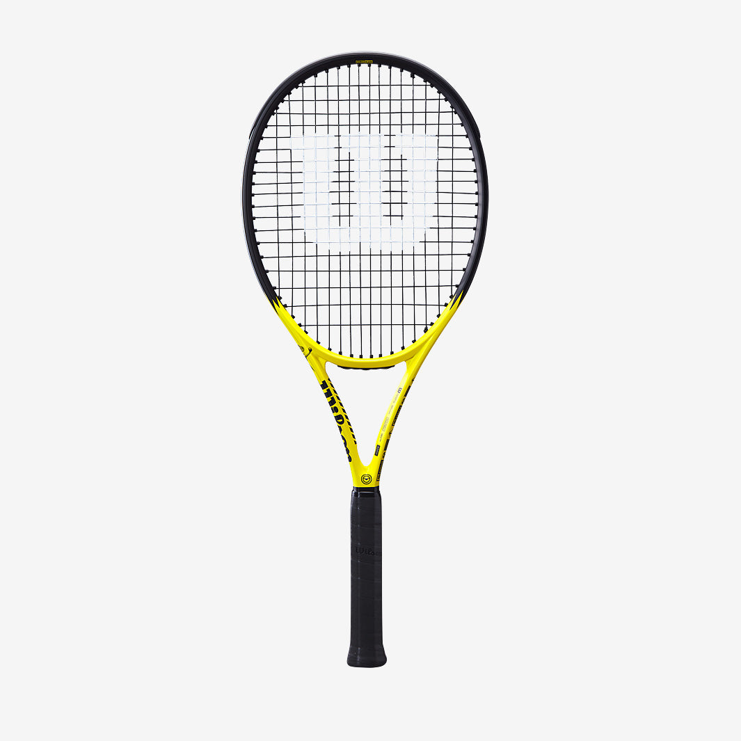 Wilson Clash 100 Minions V2 tennis racquet