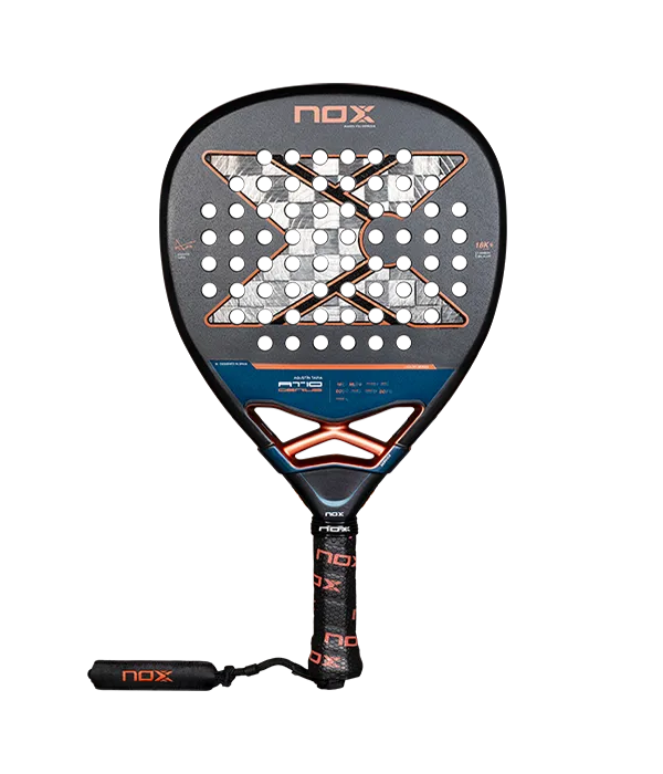 Raquete de padel NOX AT10 Genius Attack 18K 2025