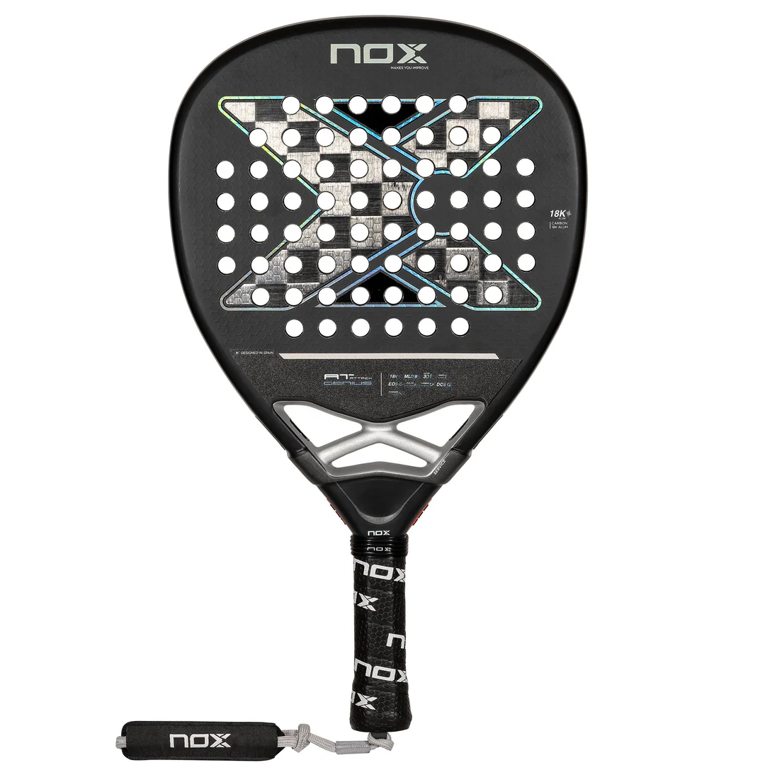 Raquete de padel NOX At Luxury Attack 18K 2024